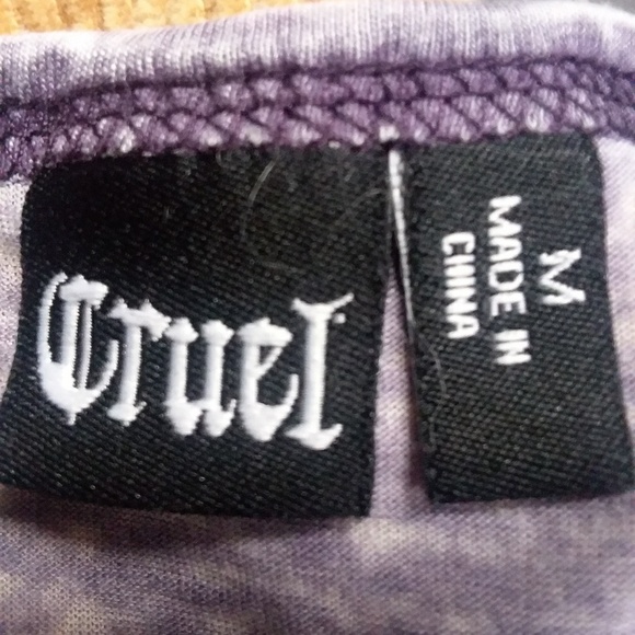 ❤Cruel purple burnout graphic tee
Fm - Picture 6 of 7